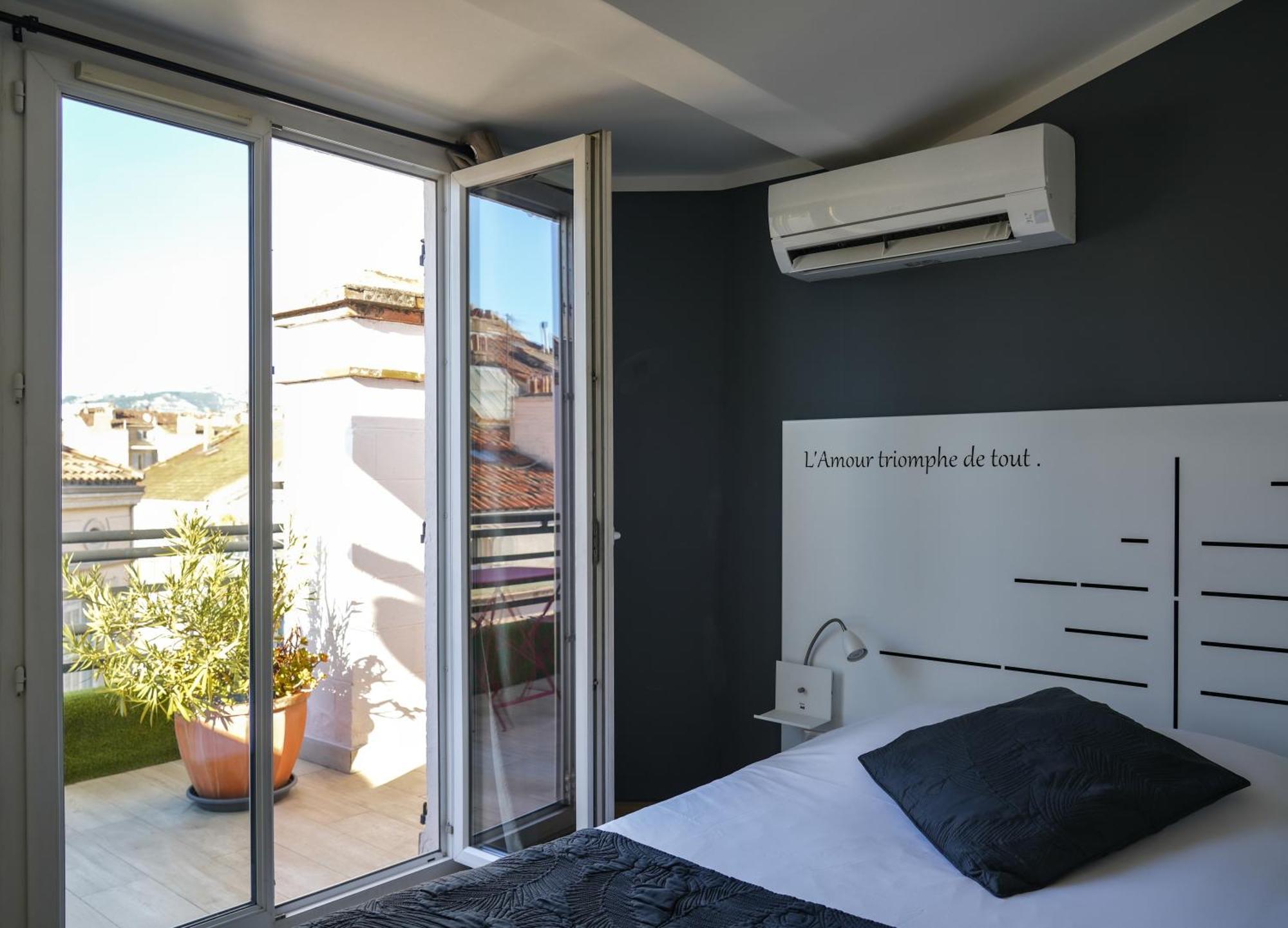 Celenya Hotel Toulon Exteriér fotografie